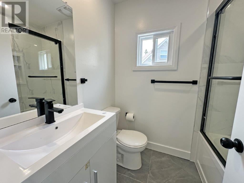 31 LAURIER AVE Image 20