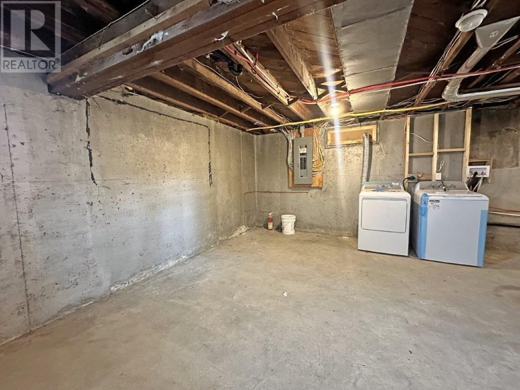 31 LAURIER AVE Image 30