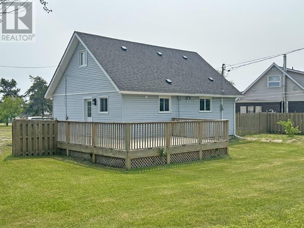 31 LAURIER AVE Image 40