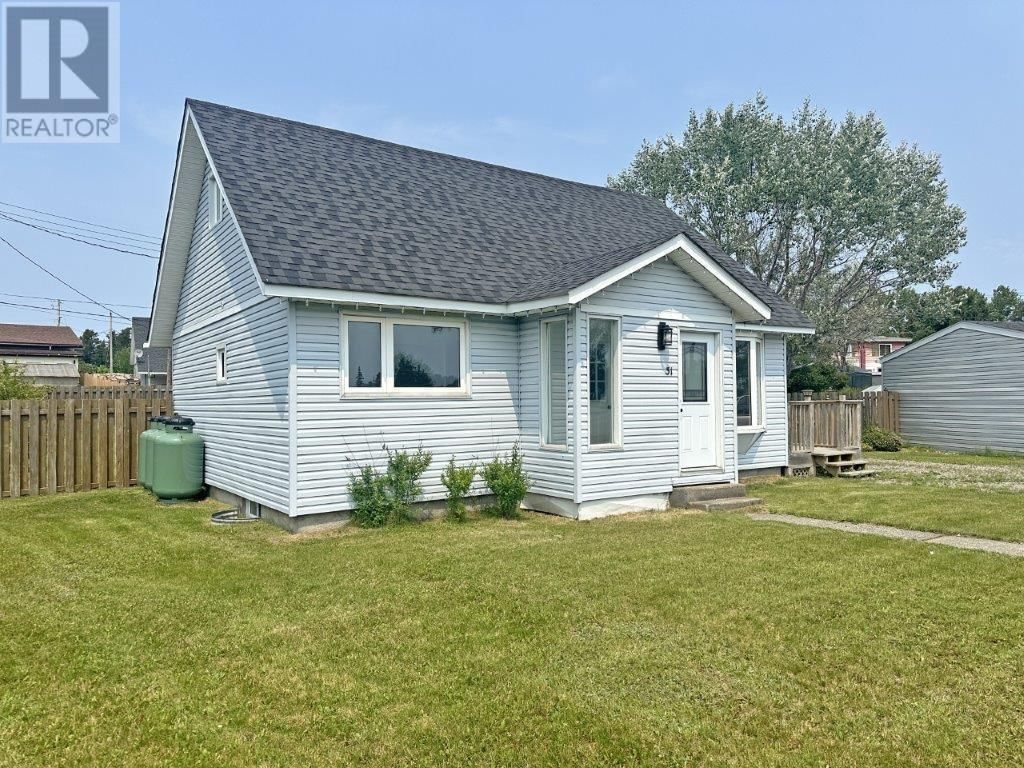 31 LAURIER AVE Image 5