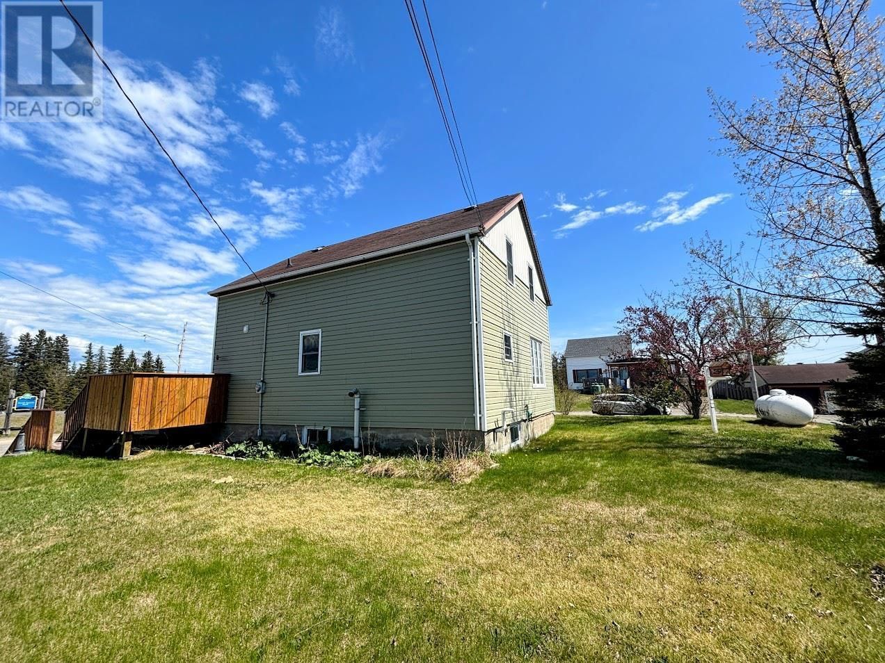 2 BROWN ST Image 43