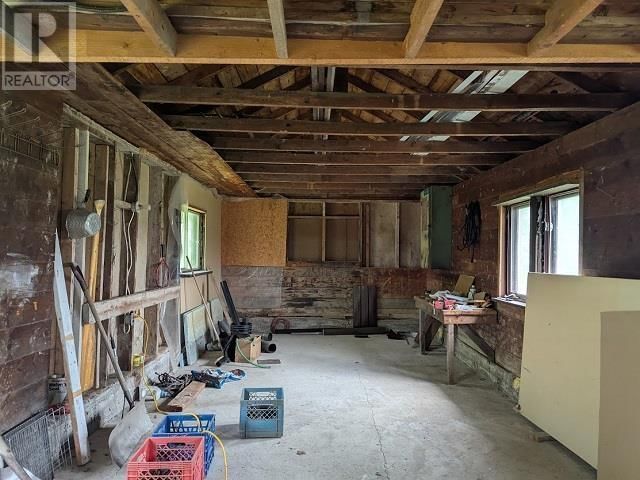 1162 594 HWY Image 16