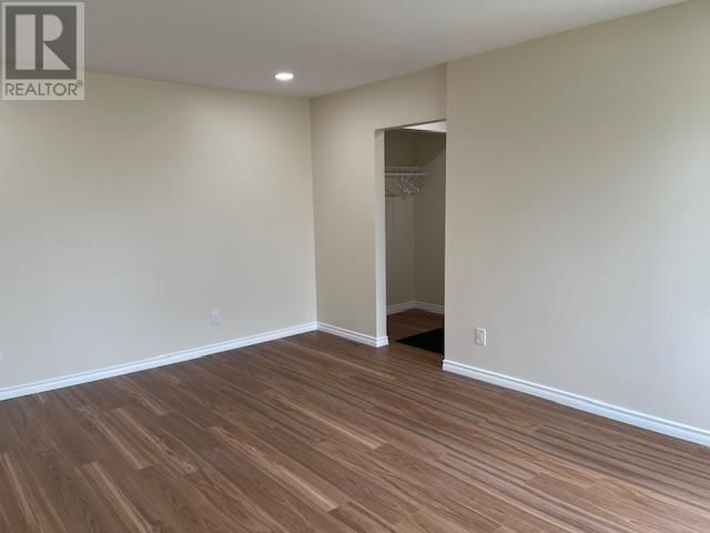 621 DEASE STREET Image 6