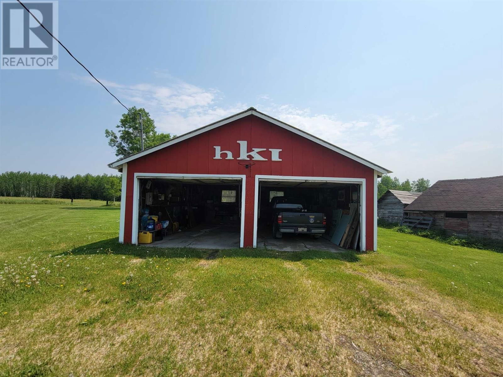 870 MCDIARMID RD Image 19