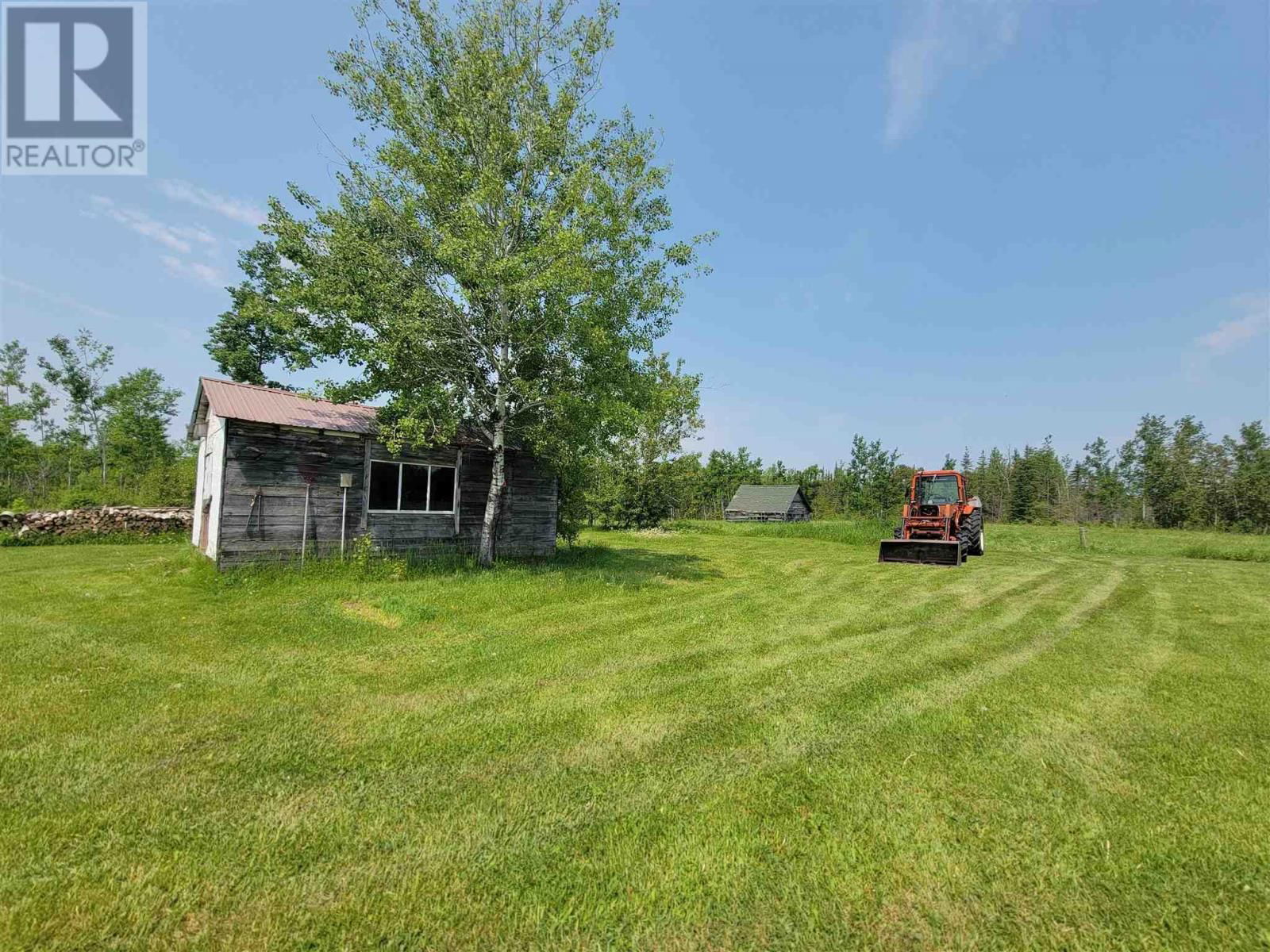 870 MCDIARMID RD Image 23