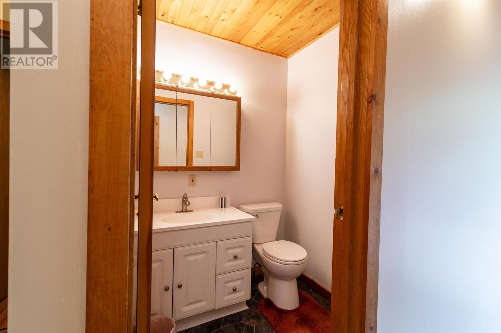 38 PRICE ROAD Image 20