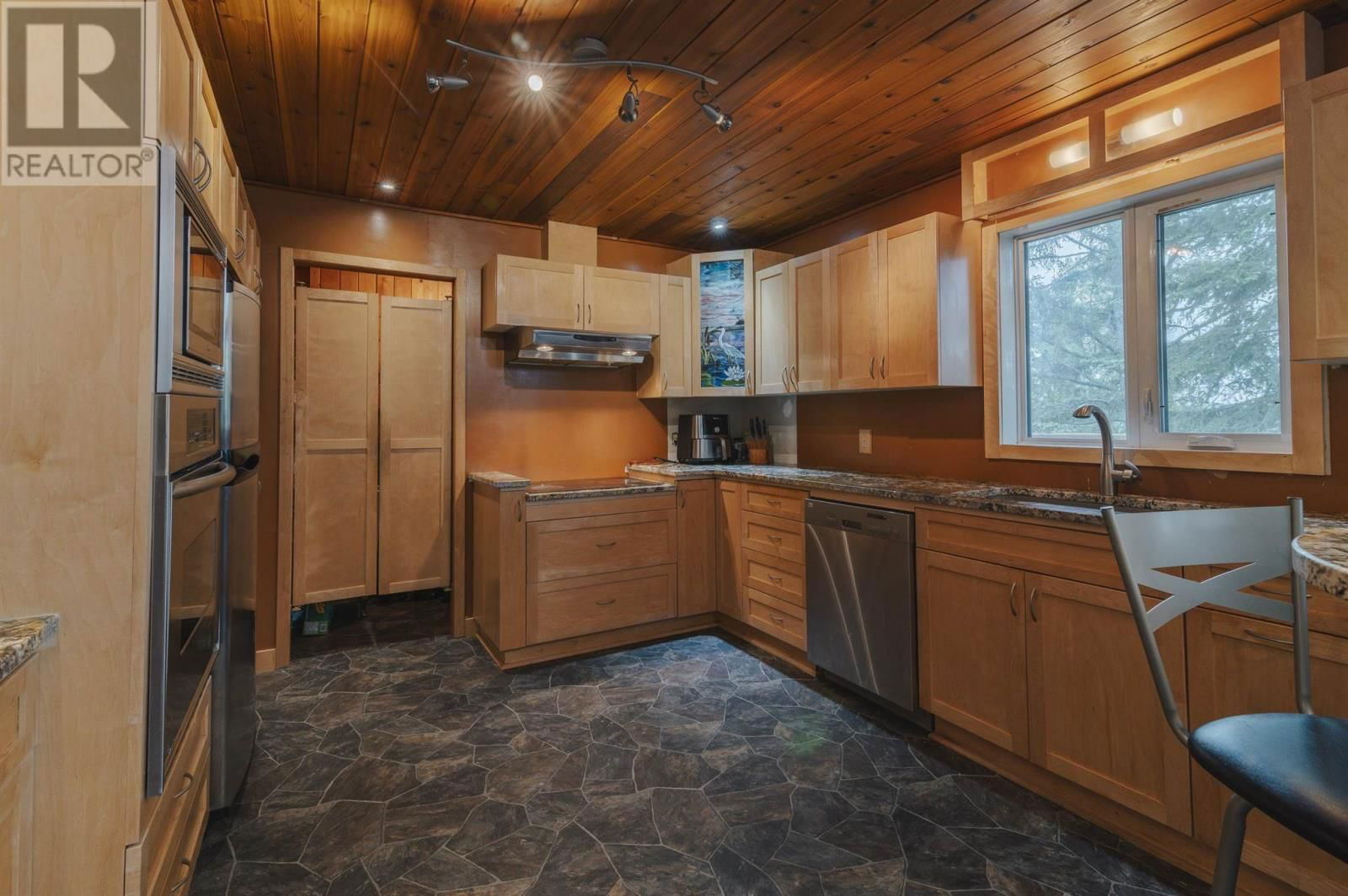 38 PRICE ROAD Image 7