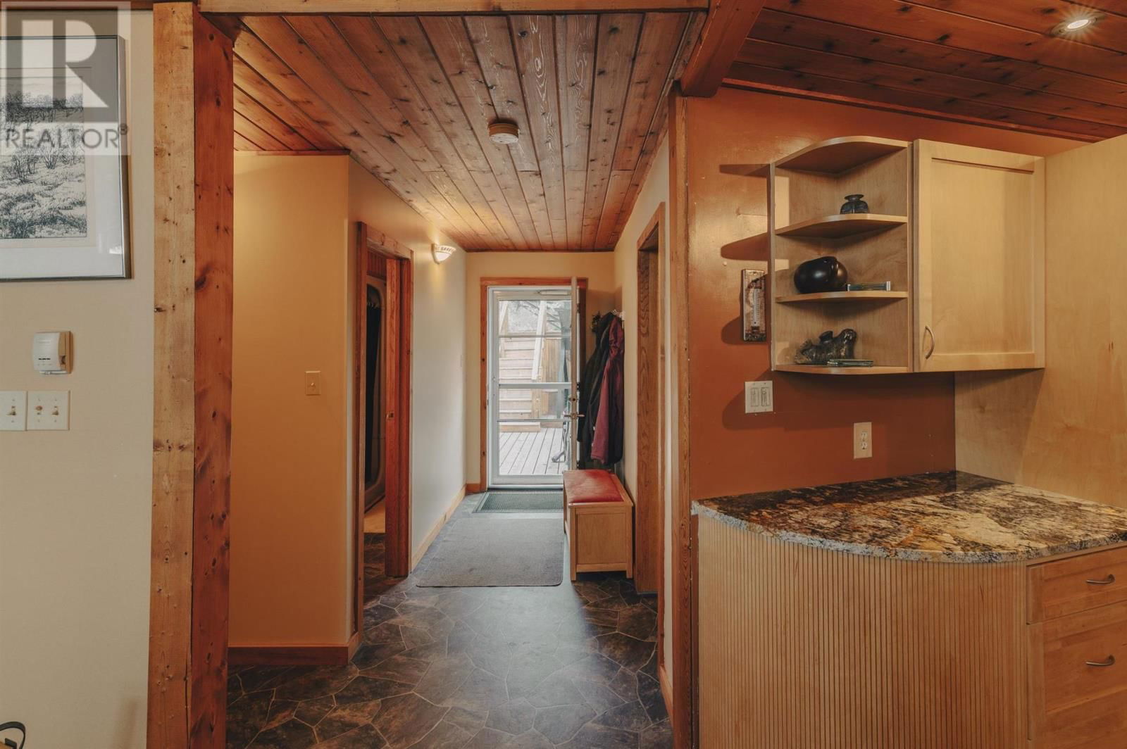 38 PRICE ROAD Image 9