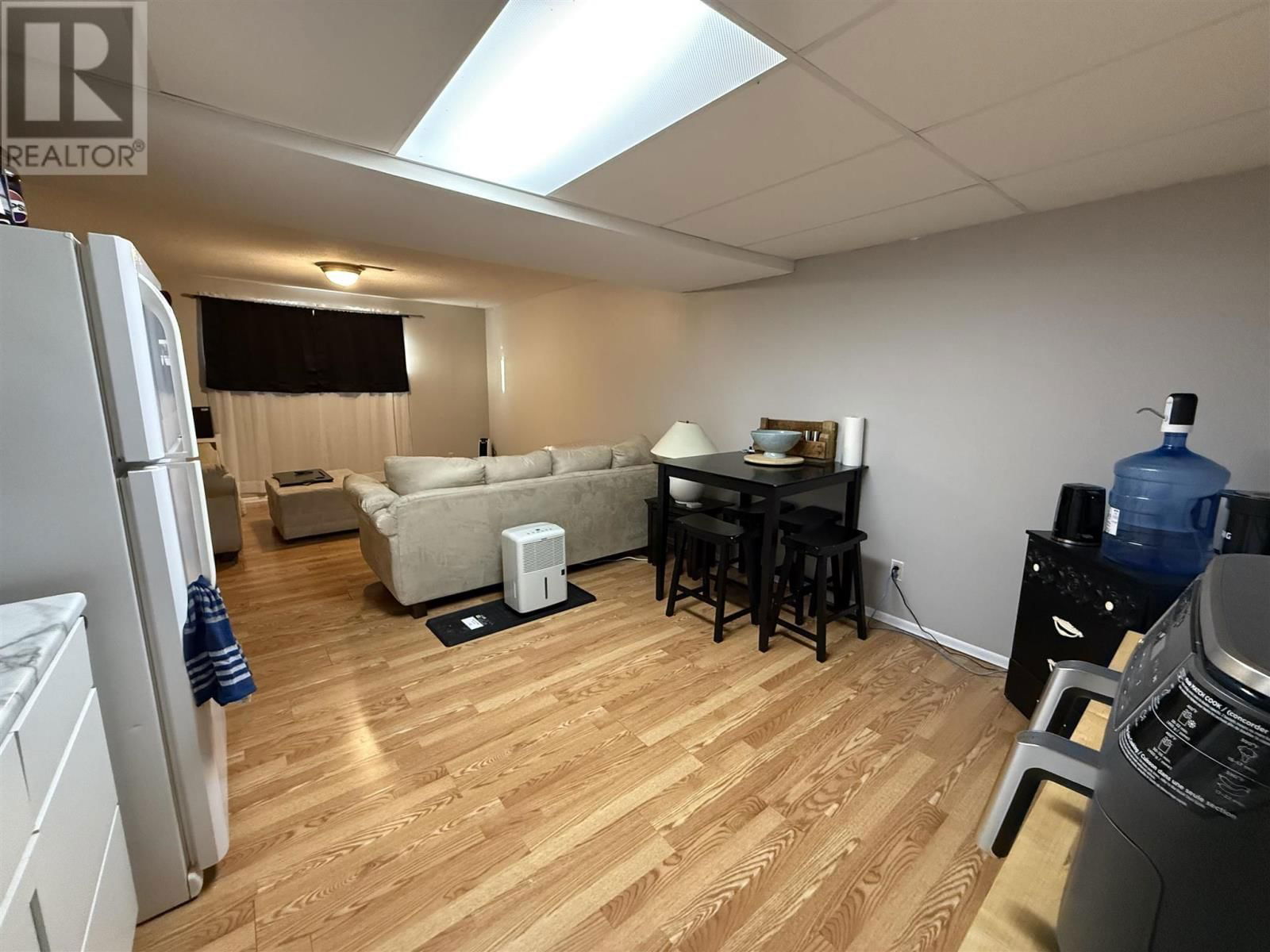6 SKILLEN CRES Image 12