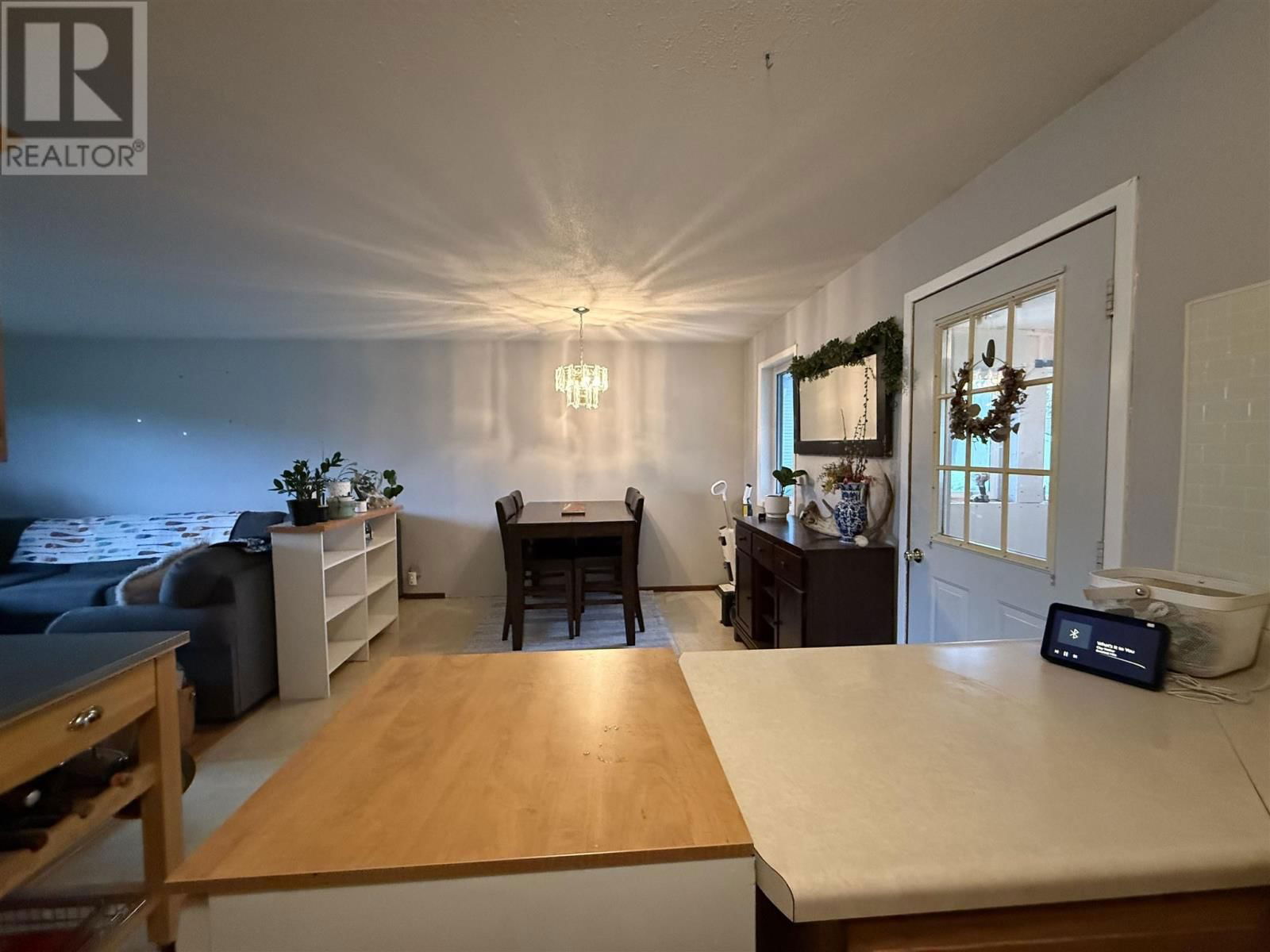 6 SKILLEN CRES Image 5