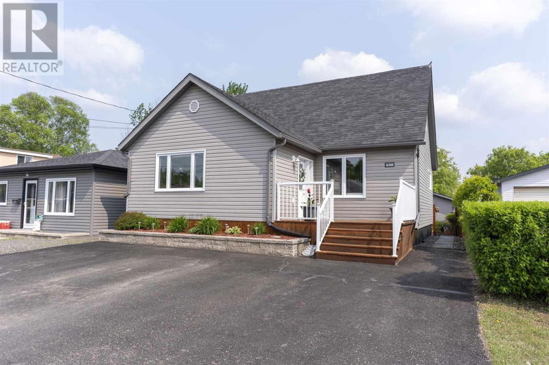 458 Rita St Thunder Bay, Ontario