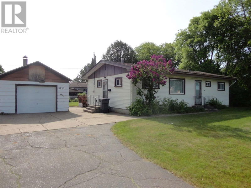 3296 Sifton Ave Thunder Bay, Ontario