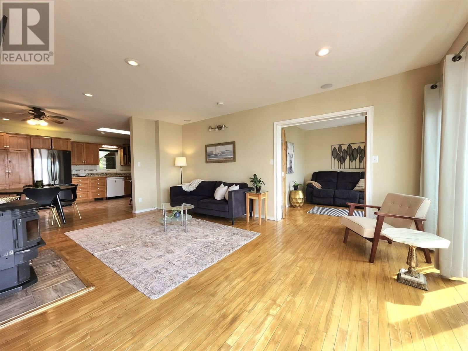 36C DUFFUS ROAD Image 15