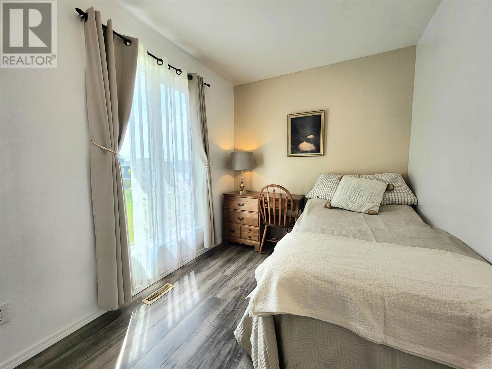 36C DUFFUS ROAD Image 25