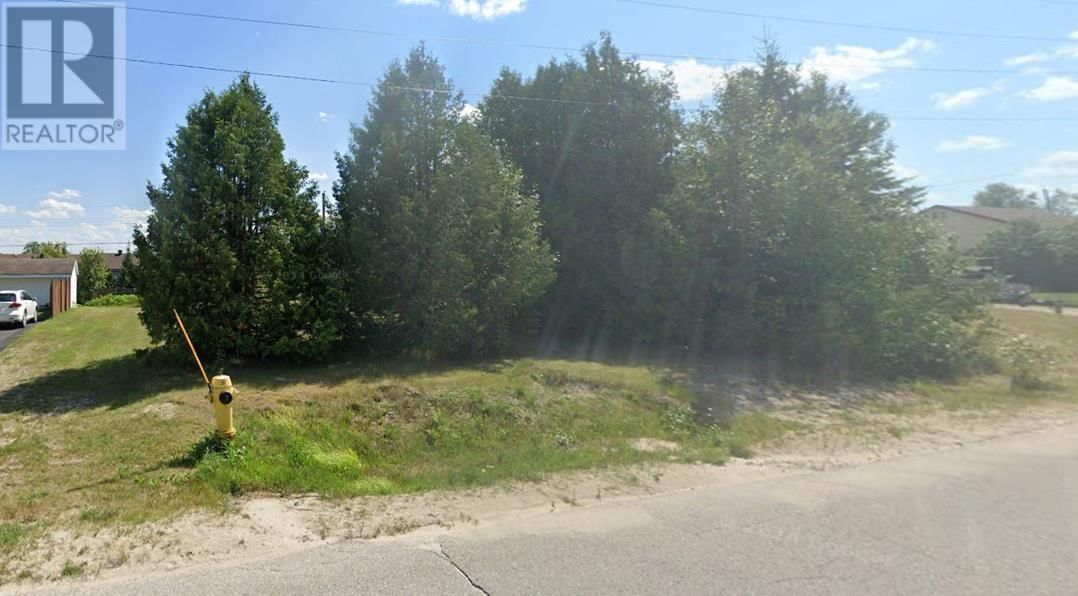 16 SANDPIPER AVE Image 4