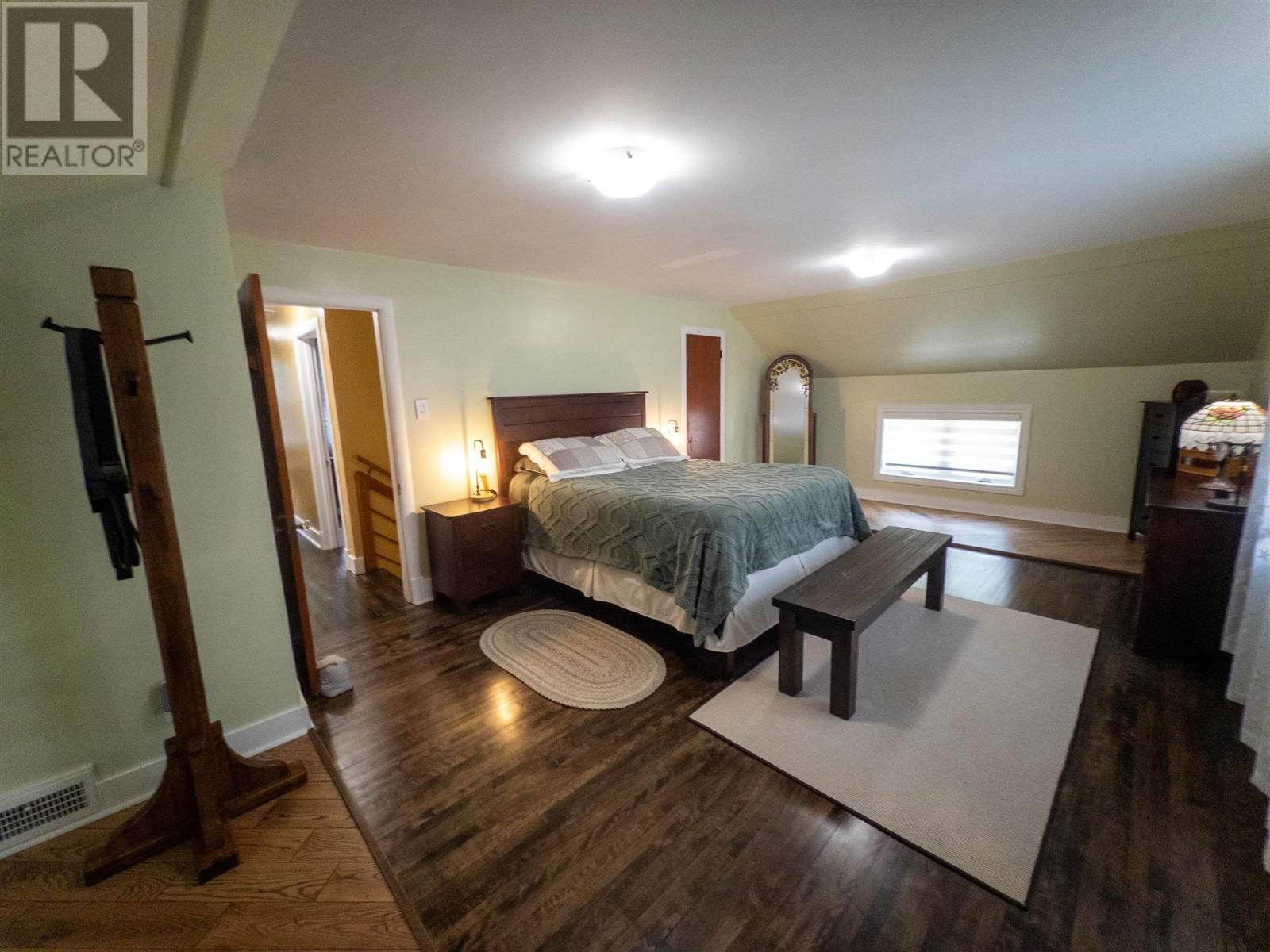 824 RIVER DRIVE Image 20