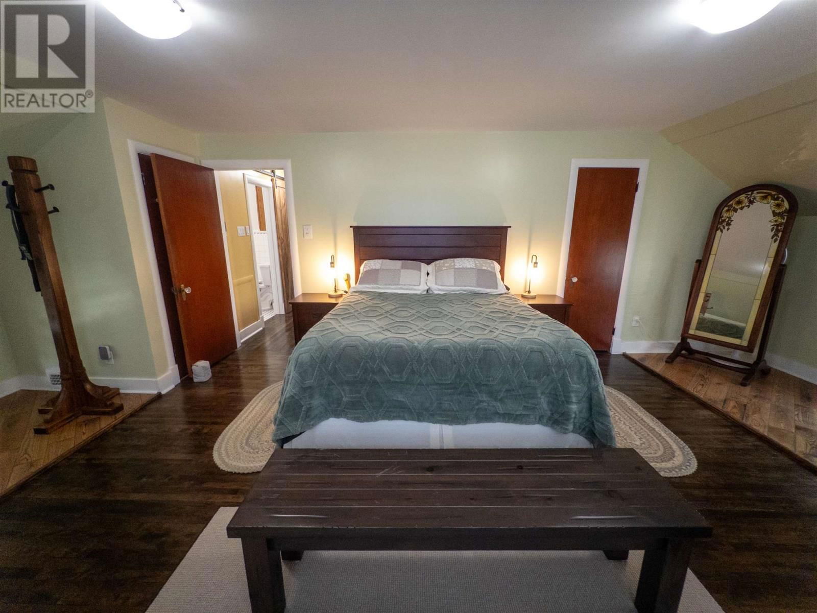 824 RIVER DRIVE Image 23