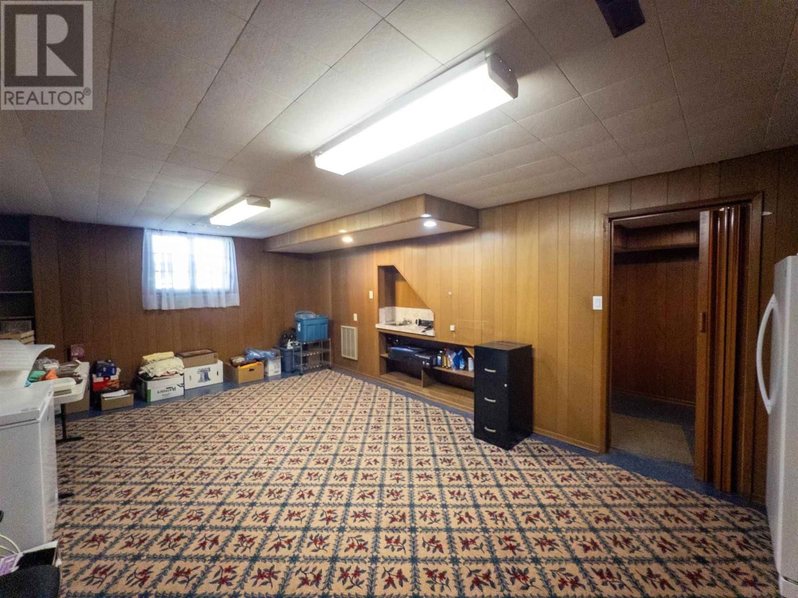 824 RIVER DRIVE Image 32