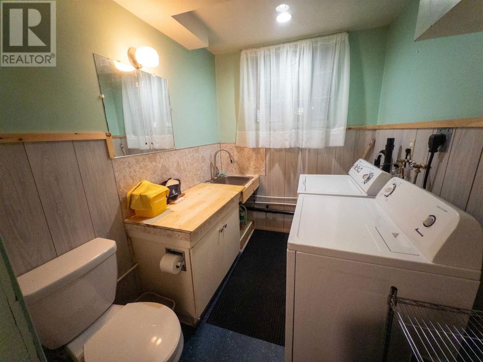 824 RIVER DRIVE Image 34