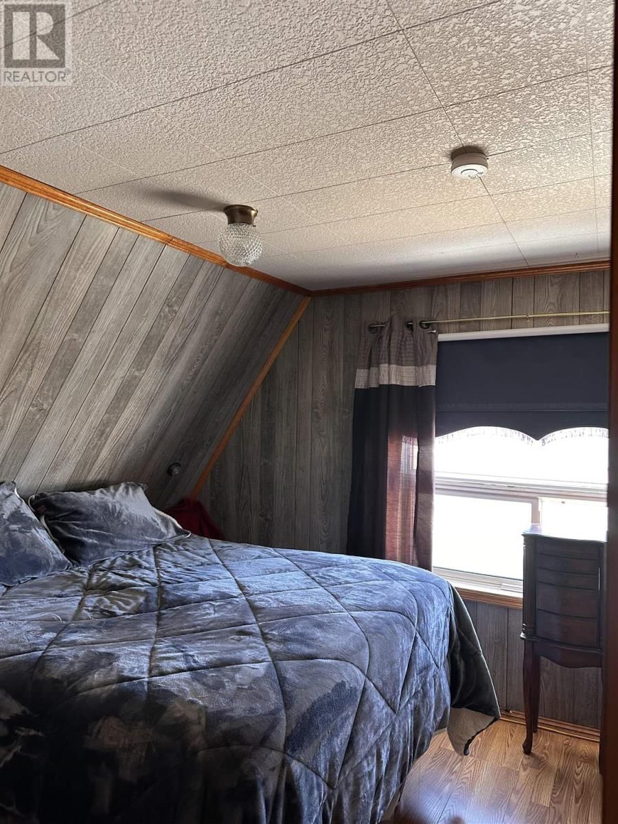 1011 SUNSET DR Image 16