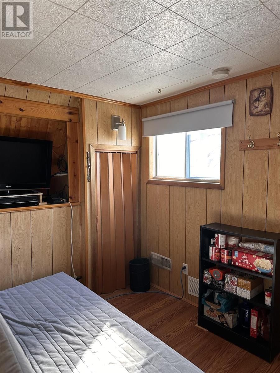 1011 SUNSET DR Image 18
