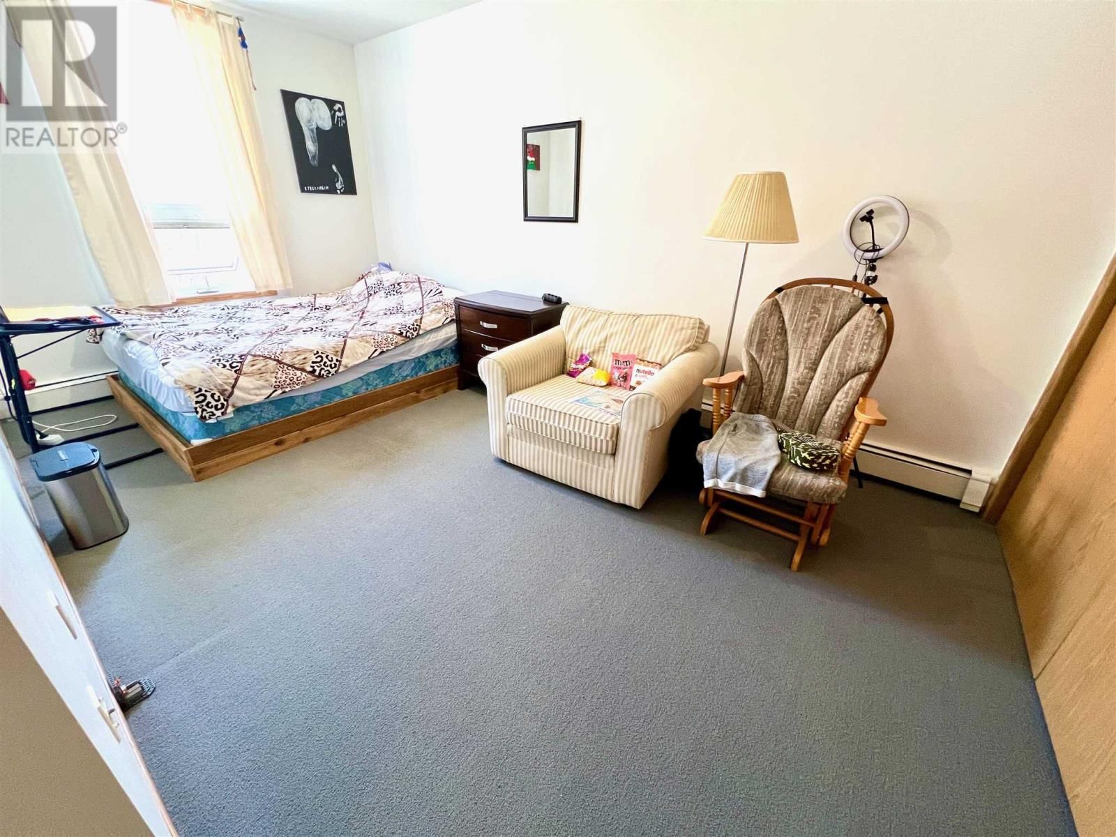 209 SECOND ST Image 20