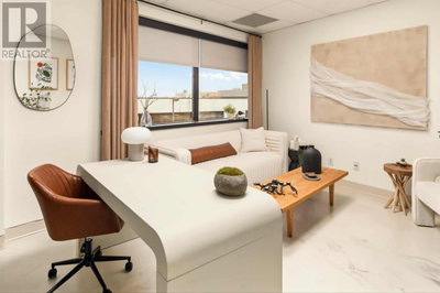 Image #1 of Commercial for Sale at 214 Red River, Thunder Bay, Ontario