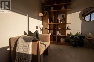 Image #1 of Commercial for Sale at 214 Red River, Thunder Bay, Ontario