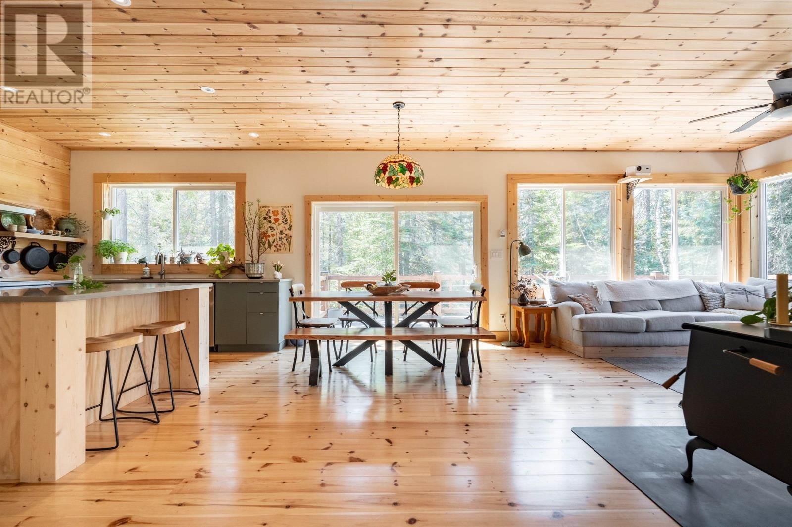 1 GUNN LAKE RD Image 6