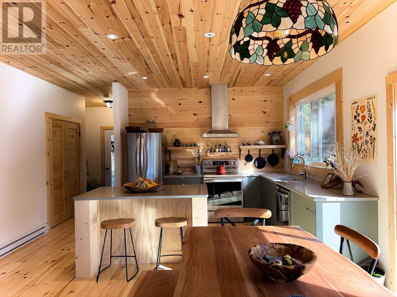 1 GUNN LAKE RD Image 8