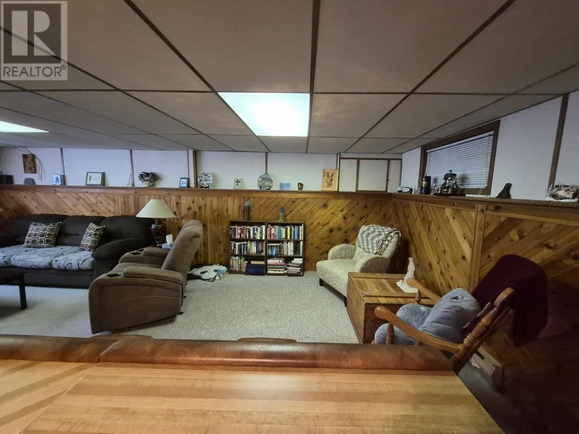 13 MOOSE DRIVE Image 31