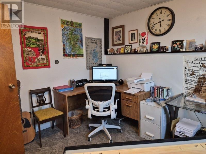 13 MOOSE DRIVE Image 37