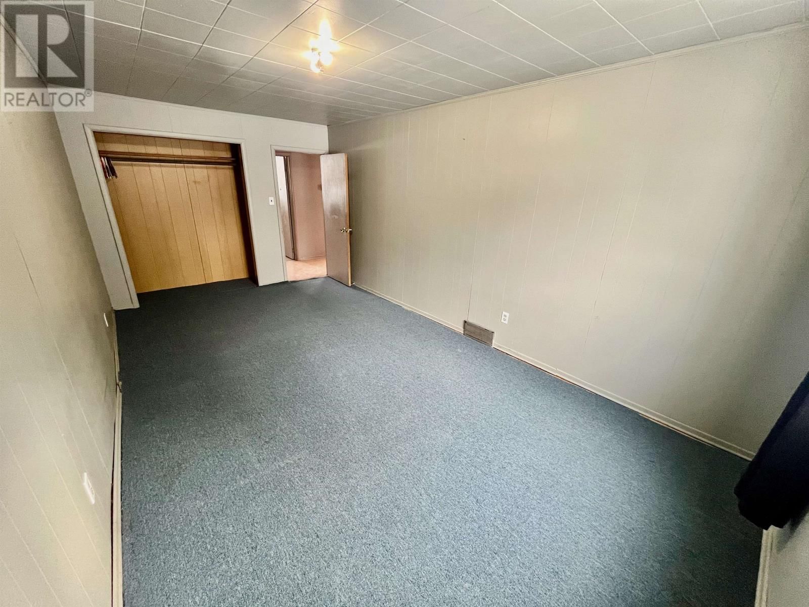 34 MACHIN AVE Image 14