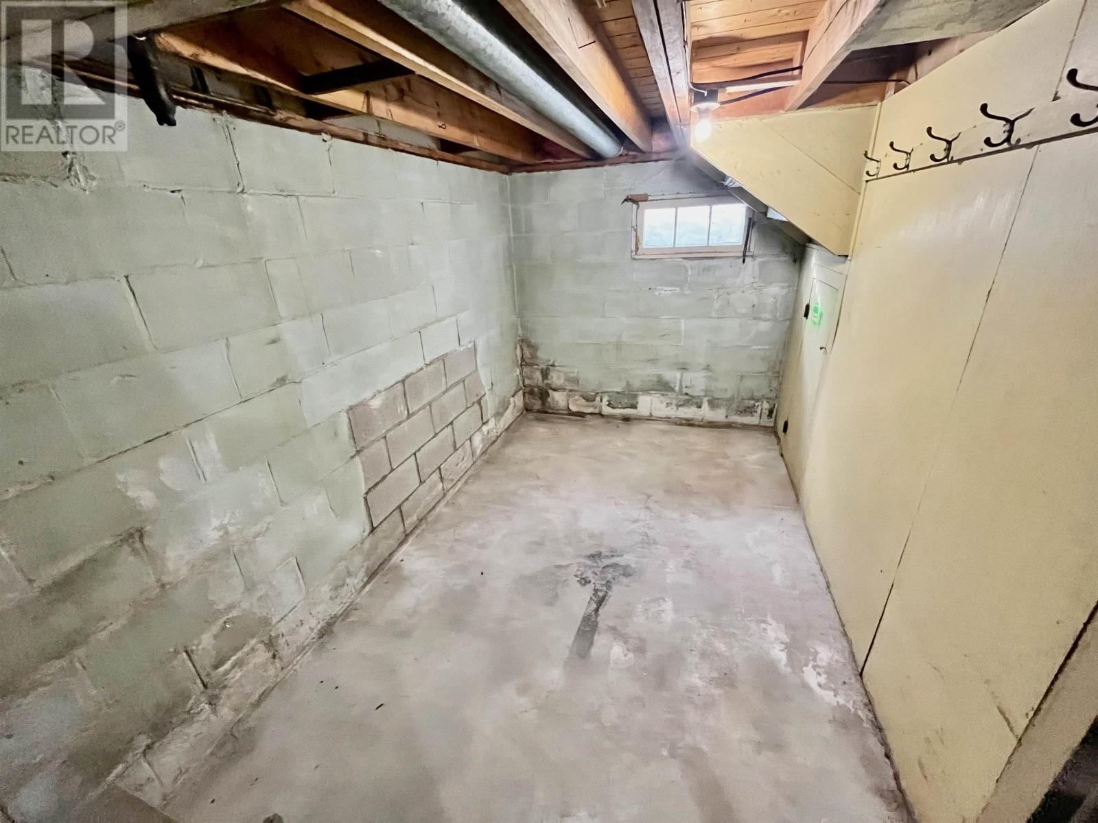 34 MACHIN AVE Image 17