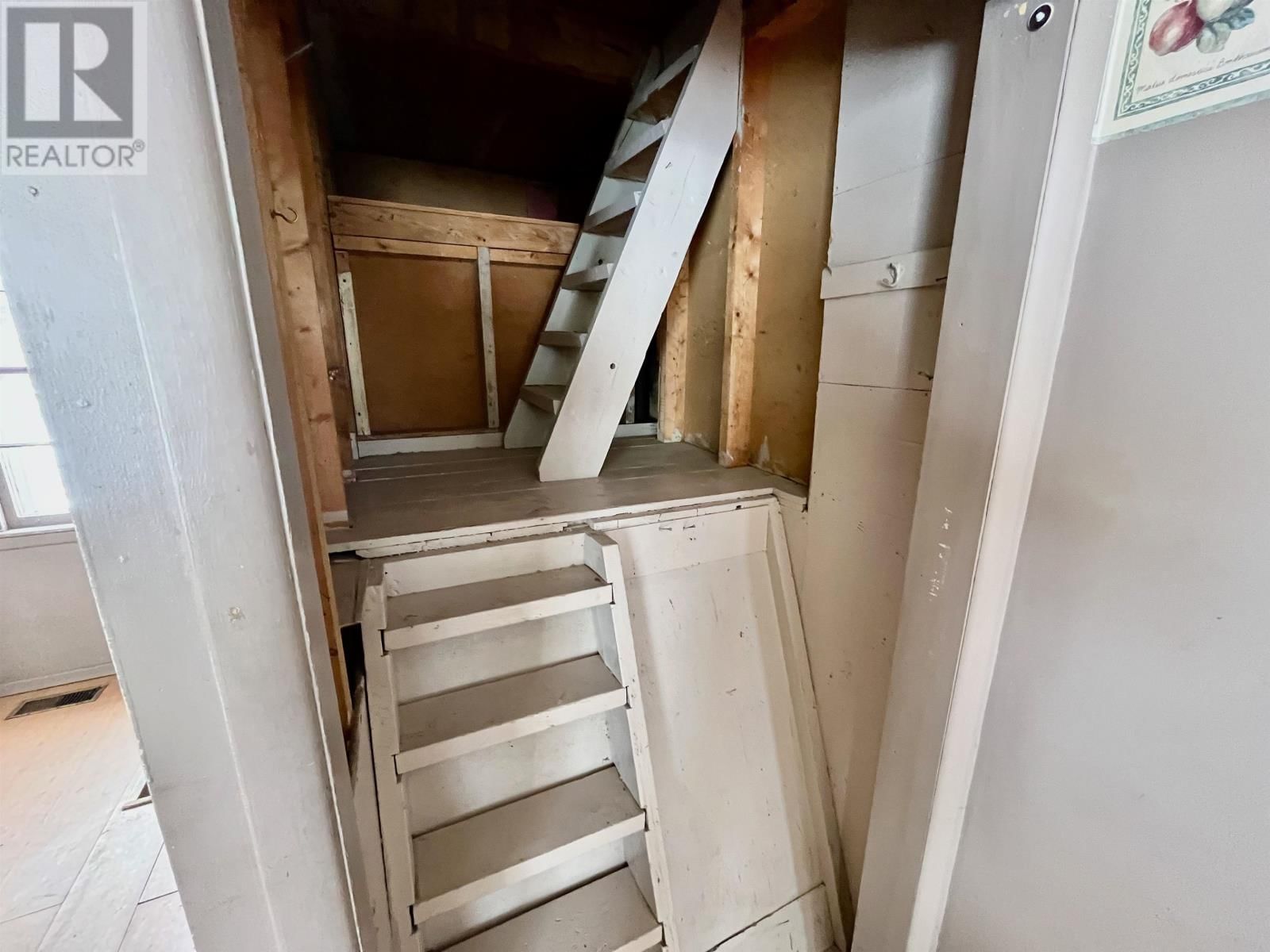 34 MACHIN AVE Image 29