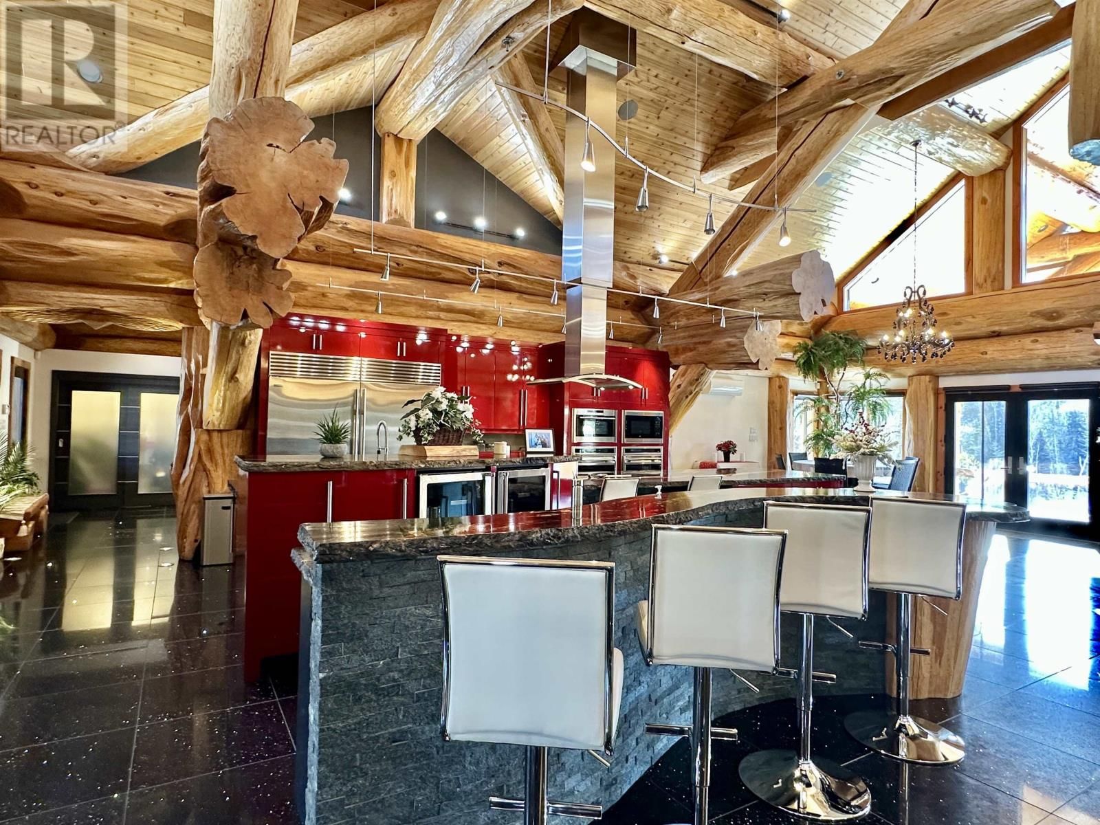 WINNIPEG RIVER - 76 MIDDLE LAKE Image 9