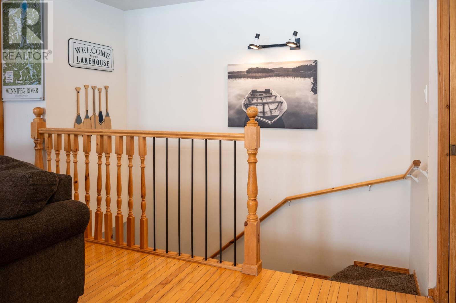 220D PHANTOM DR Image 25