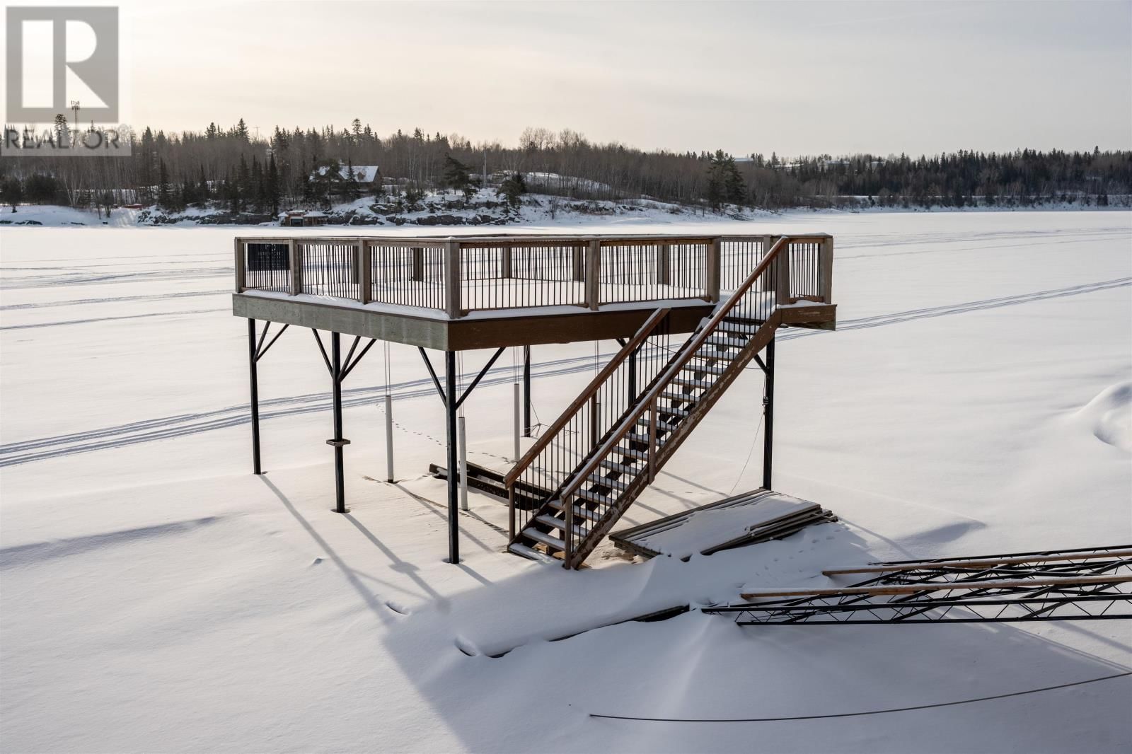 220D PHANTOM DR Image 43