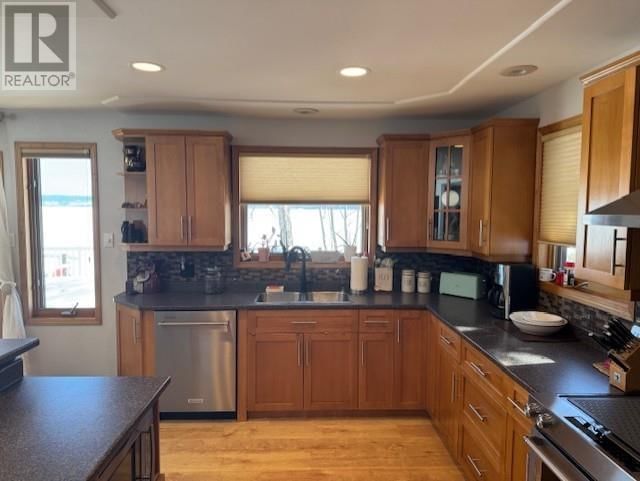 2447 SCOTT DR Image 15