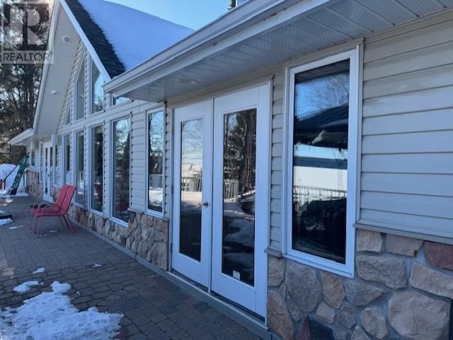 2447 SCOTT DR Image 29