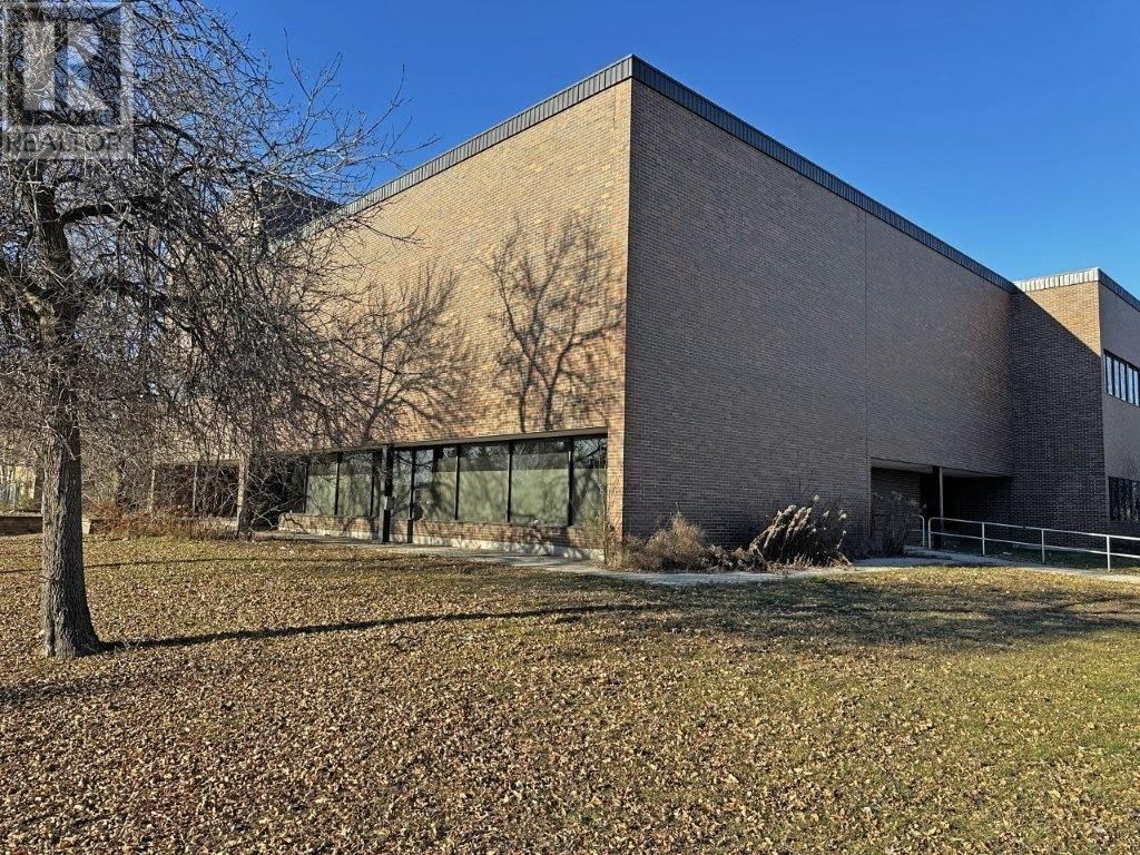 Second Floor - 1805 ARTHUR STREET Image 1