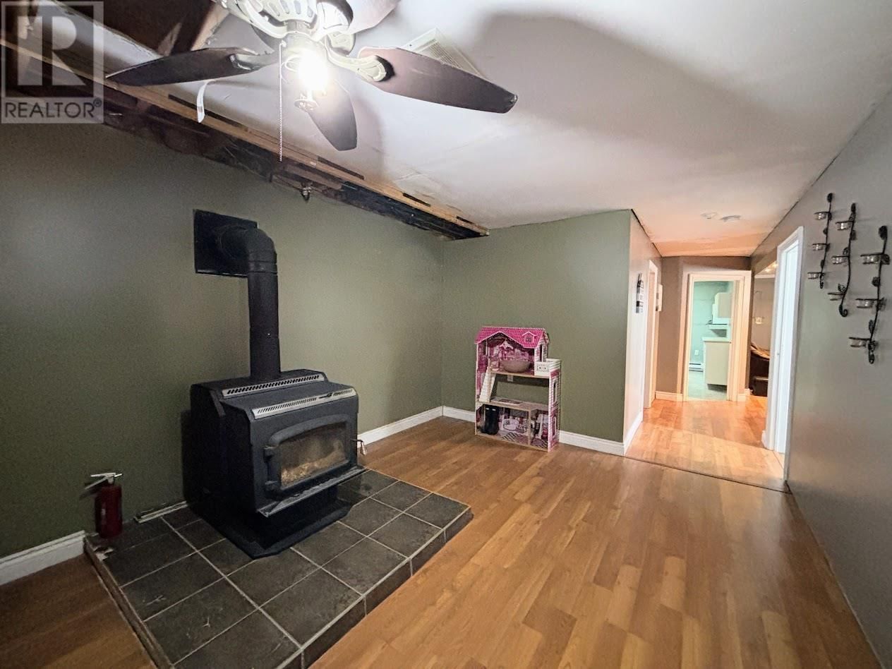 18 WENDEGO ST Image 27