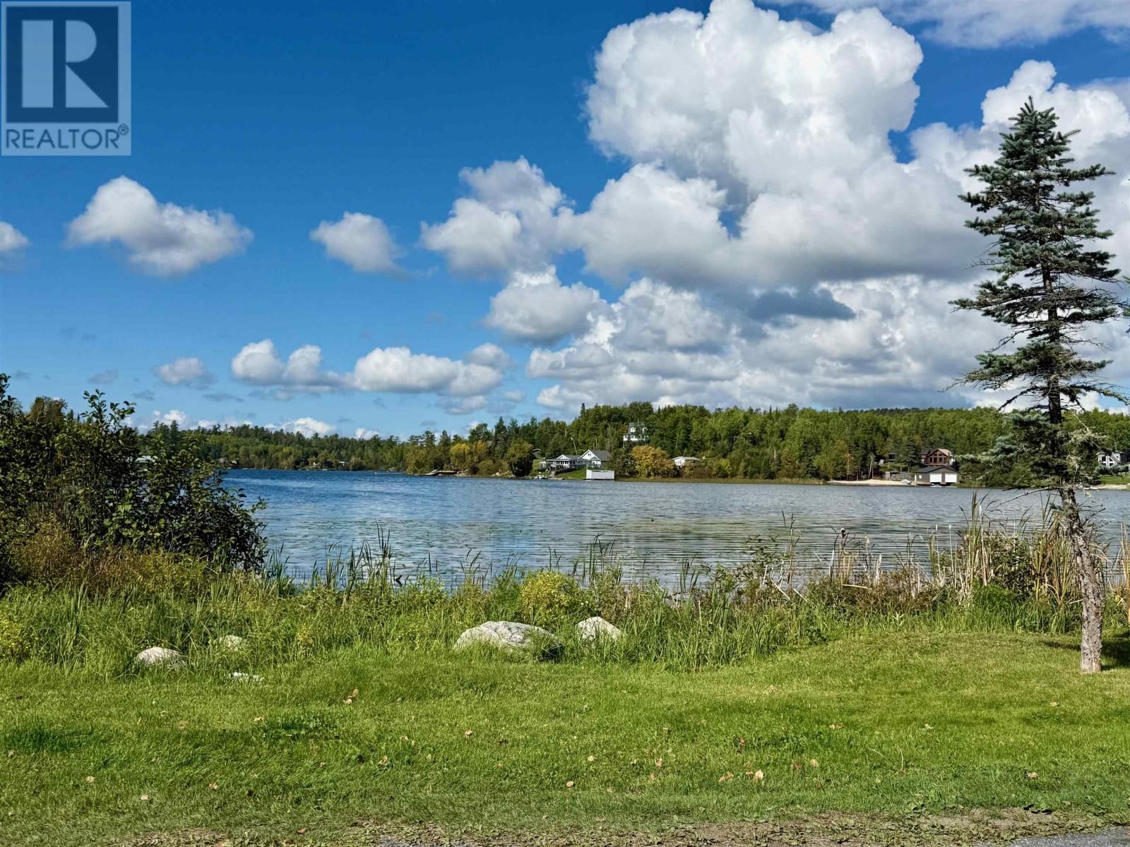 80 BAY POINT RD Image 12