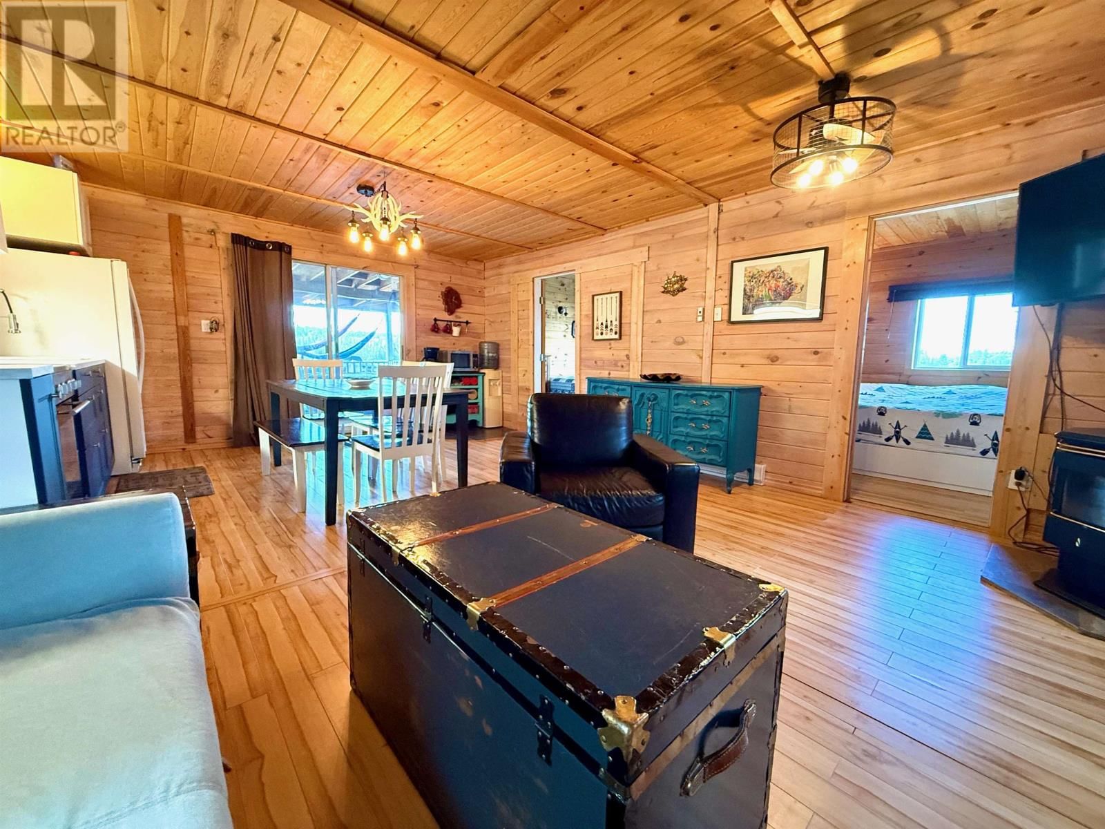 80 BAY POINT RD Image 8