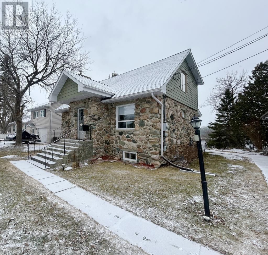 1115 RIVER ROAD Image 31