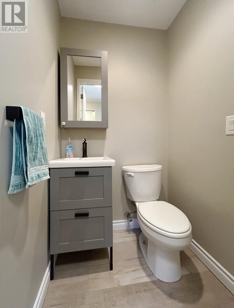 1115 RIVER ROAD Image 9