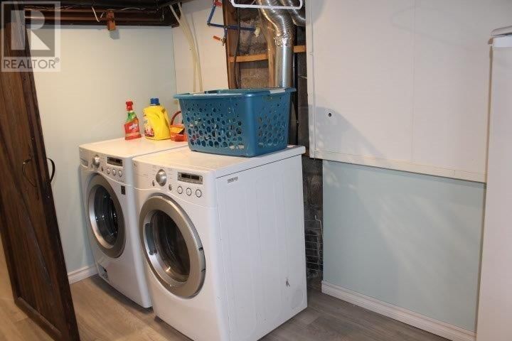 276 CHRISTINA ST Image 46