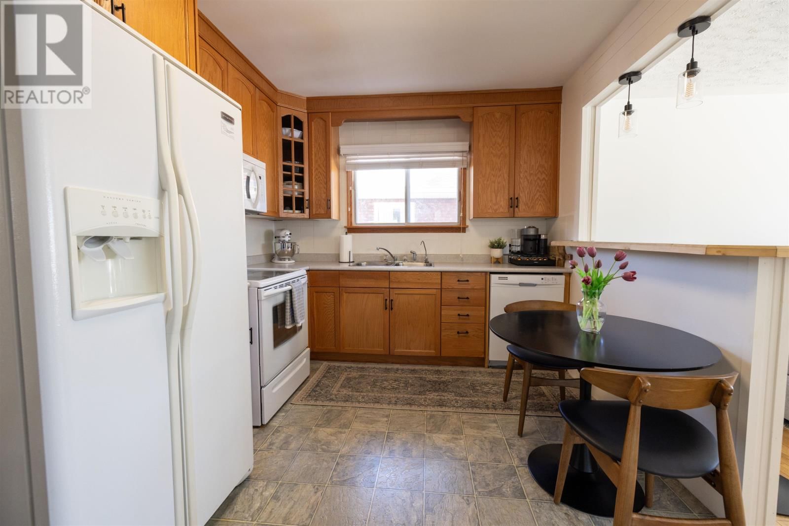 1329 EUCLID AVE Image 6