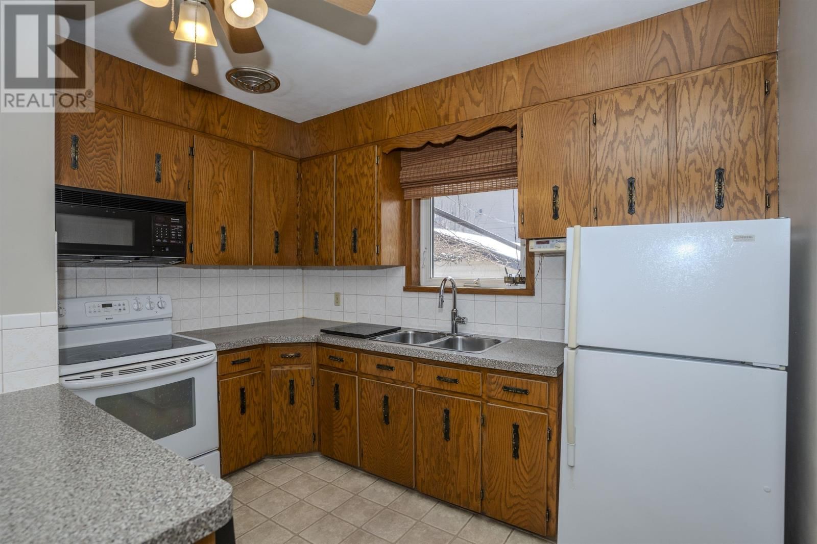 1618 FREDERICA ST Image 4