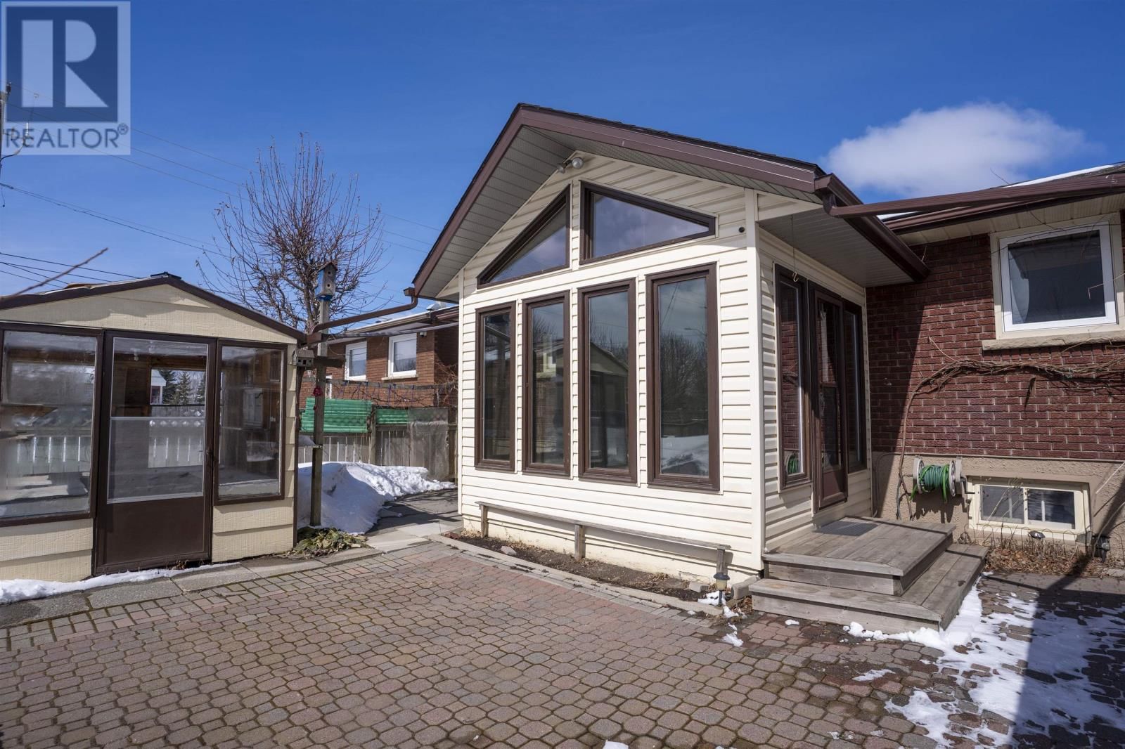 1618 FREDERICA ST Image 49